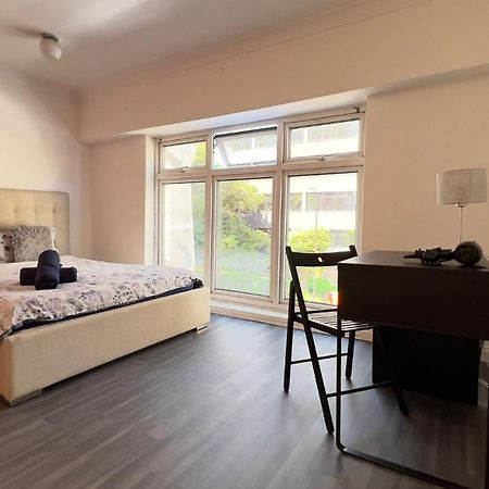 Aldgate Rooms Londra Exterior foto