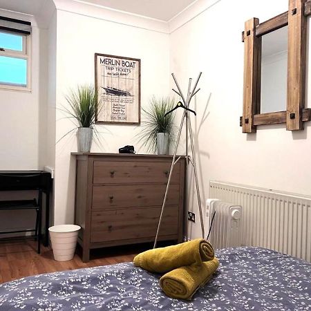 Aldgate Rooms Londra Exterior foto