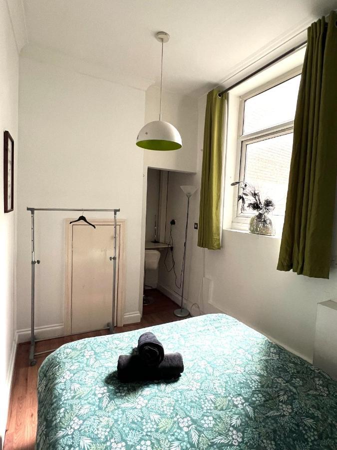 Aldgate Rooms Londra Exterior foto